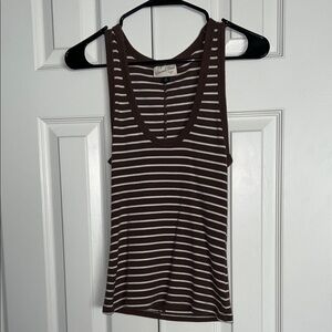M Universal Thread Striped Tank